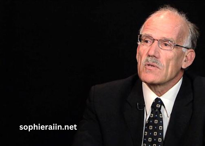 victor davis hanson net worth